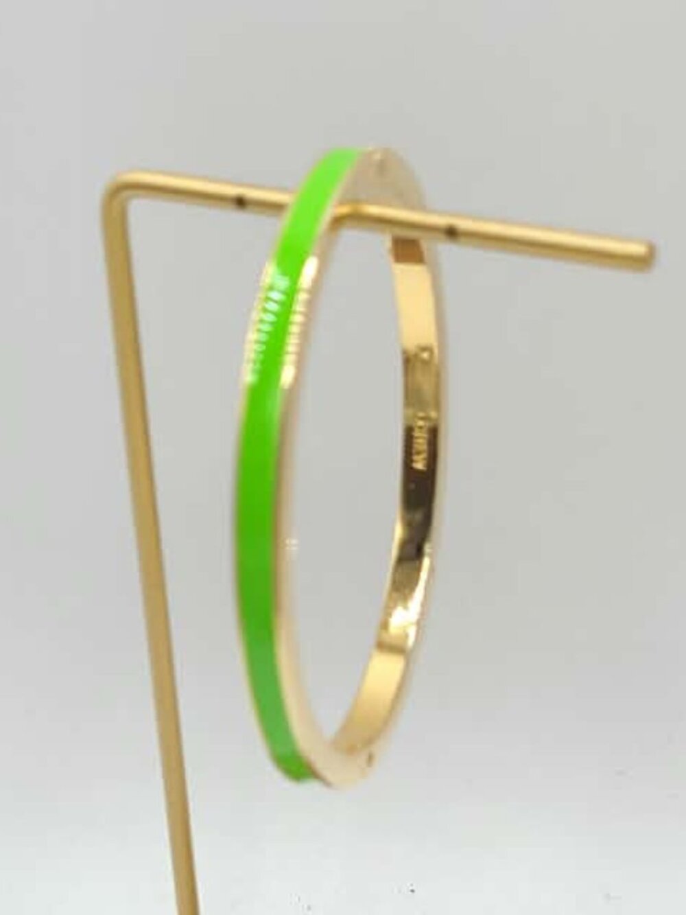 J Crew Green Enamel Gold Tone Hinged Bangle Like New - Picture 4 of 10